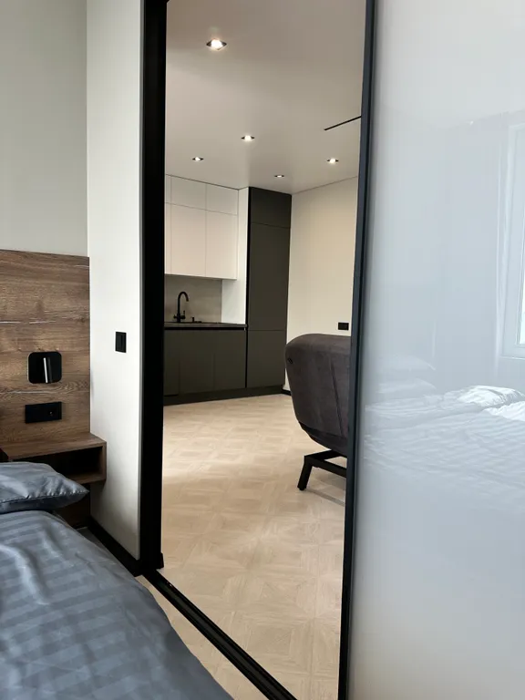 Современная квартира с видом на море в центре города