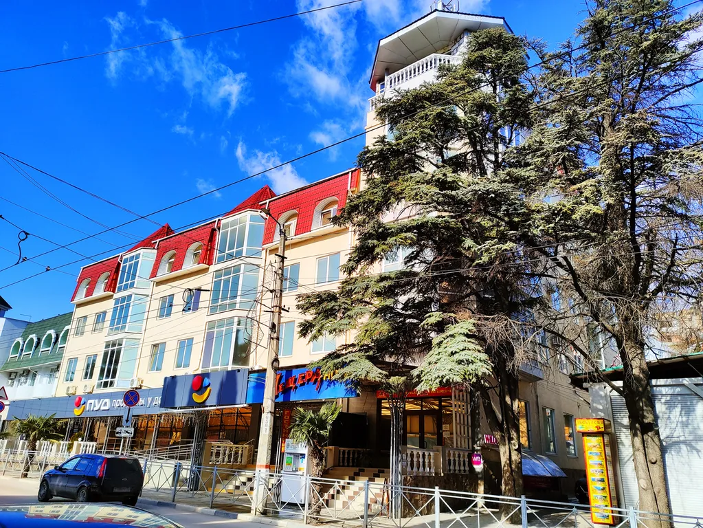 Уютные апартаменты с видом на море и горы