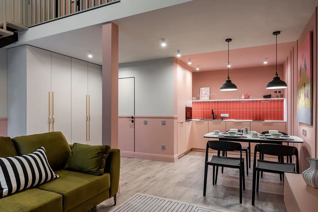 Boutique apartments. 3-комнатные двухуровневые апартаменты Pina Colada