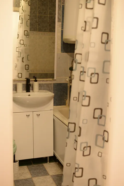 Уютная квартира в центре поселка