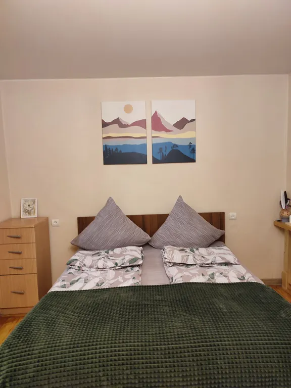 Просторная теплая квартира в одном из лучших районов