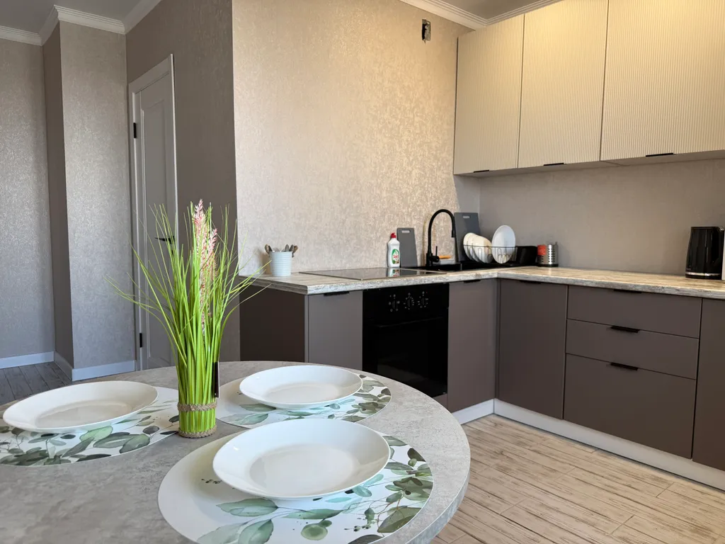 Новая квартира Город Еды