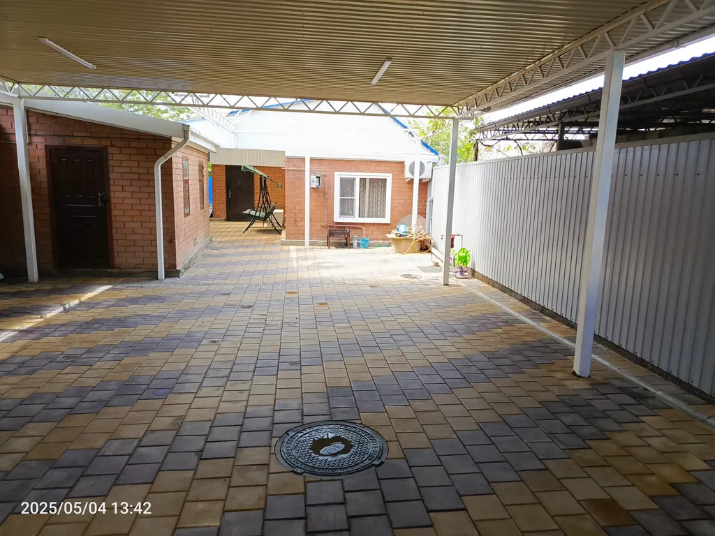 Уютный дом в тихом районе