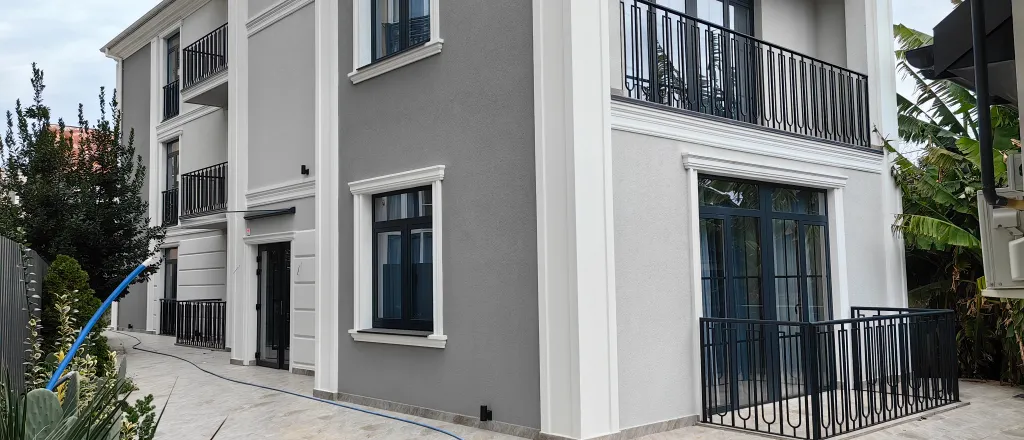 Квартира Стильная дизайнерская квартира в сердце старого Адлера — Адлер