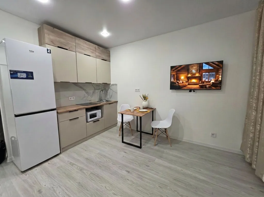 Студия рядом со "звёздoчкой"