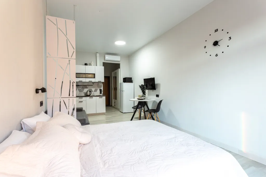 Студия Аллея 114 с балконом и видом на лесопарк