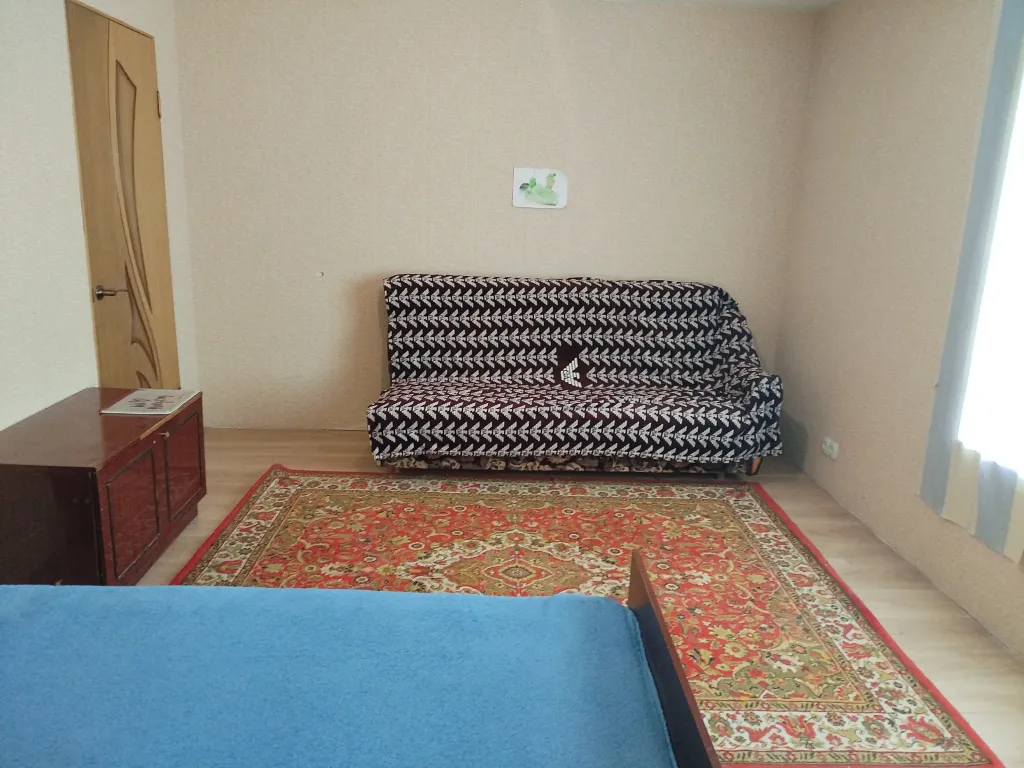 Комната в доме у родника за 3 продольной магистралью