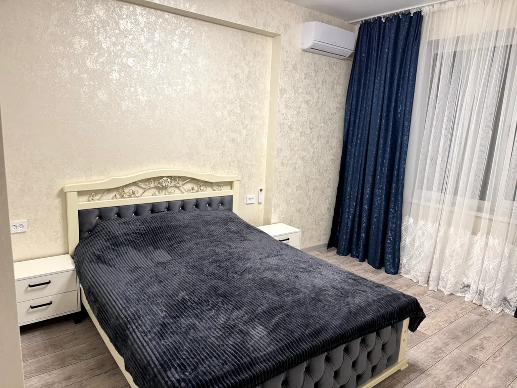 Сдаётся однокомнатная квартира с видом на море