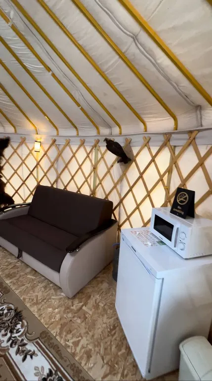 Этно-юрта в усадьбе Золотой лев