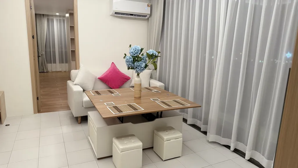 Двухкомнатная квартира у пляжа Камала с рабочим кабинетом, бассейном, залом