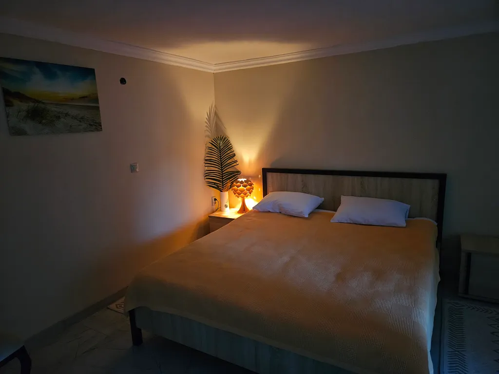 Гостевой дом азалия, горная комната в 50 метрах от моря