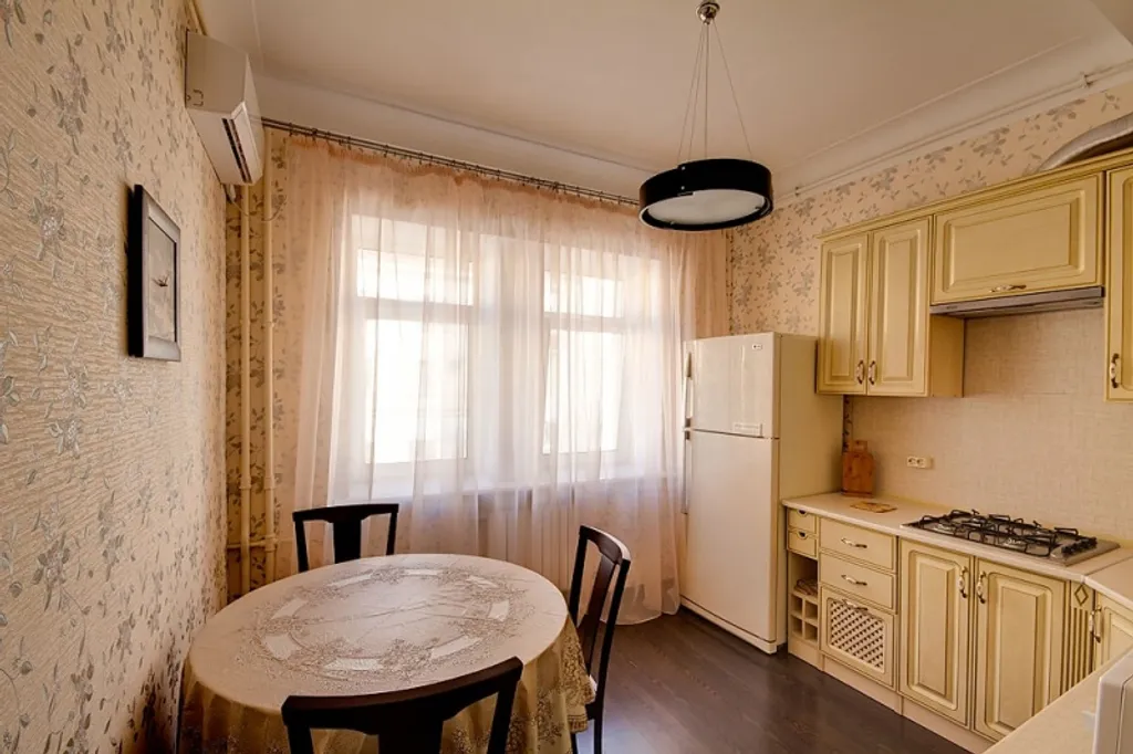 Квартира 2-комнатная Квартира — Севастополь