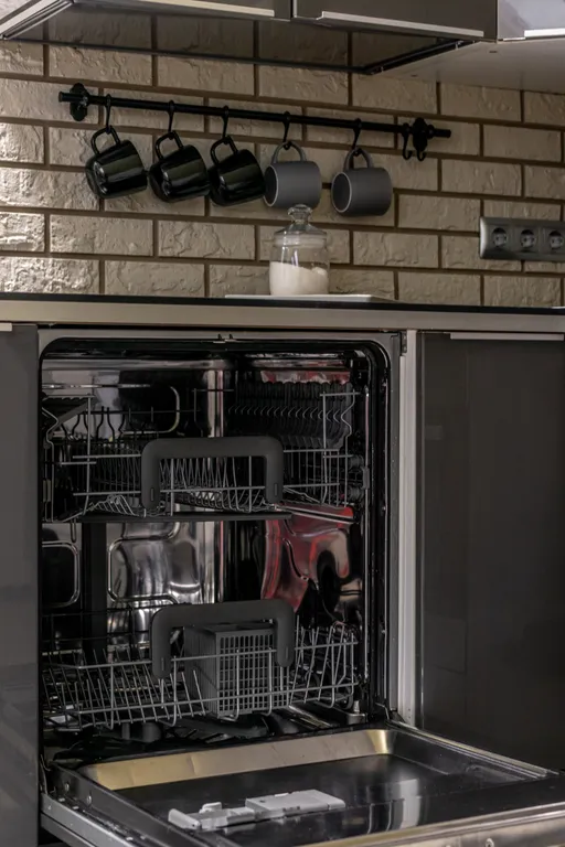 Двухуровневая квартира-студия с отдельной спальней