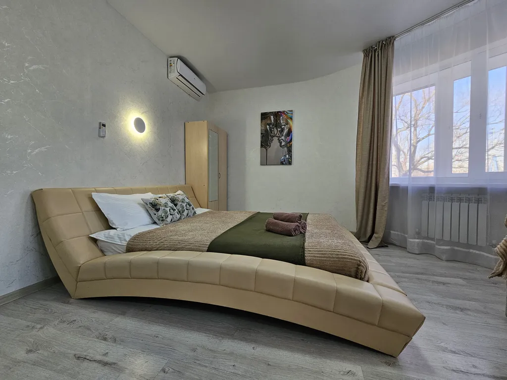 Квартира Квартира Просторная студия 40м на озере в центре Горячего ключа — Горячий Ключ