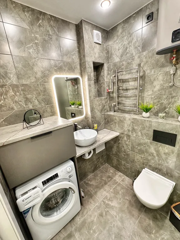 Квартира на набережной