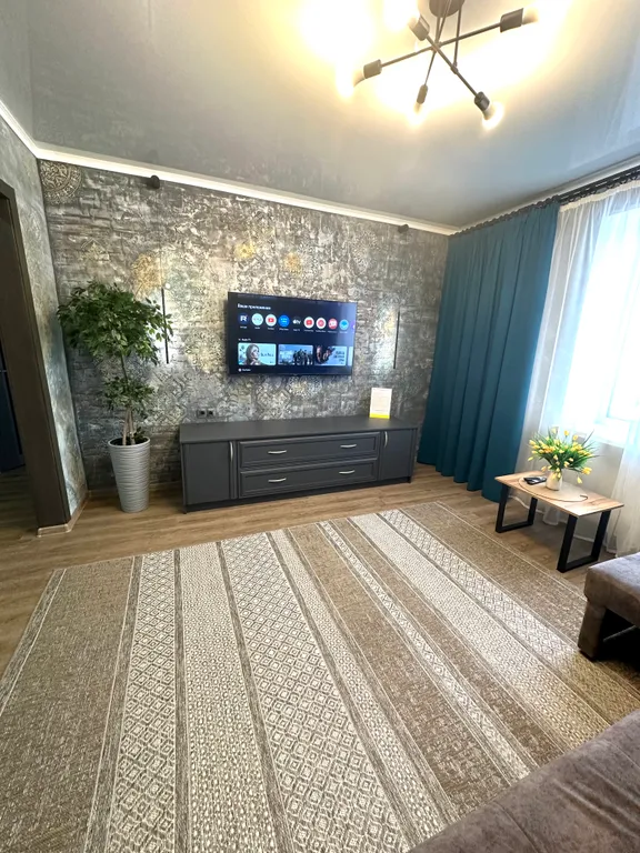 Квартира Уютная сталинка — аренда посуточно в Новотроицк