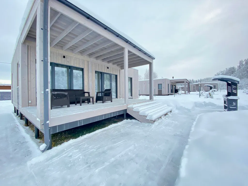 Коттедж Новый комфортабельный дом для отдыха на берегу лесного озера Маролампи — Санкт-Петербург