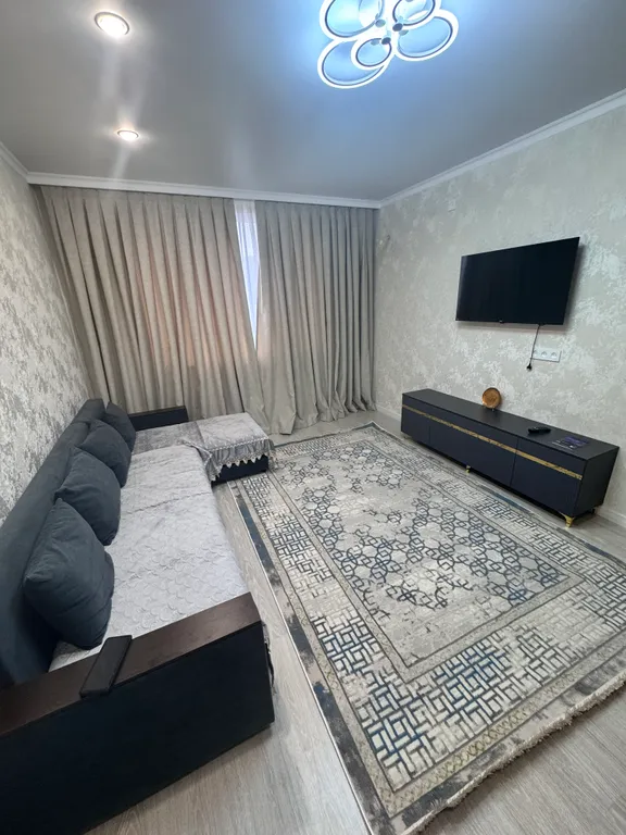 Уютная и новая квартира напротив Алматы Арены