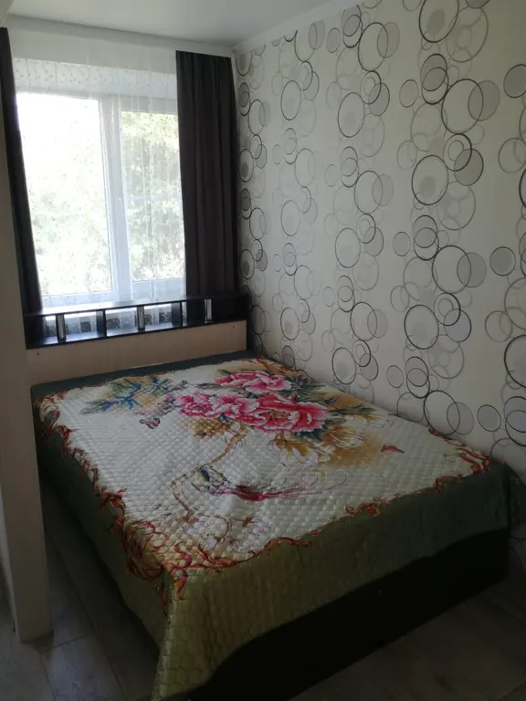 Квартира Уютная студия в самом центре — аренда посуточно в Азов