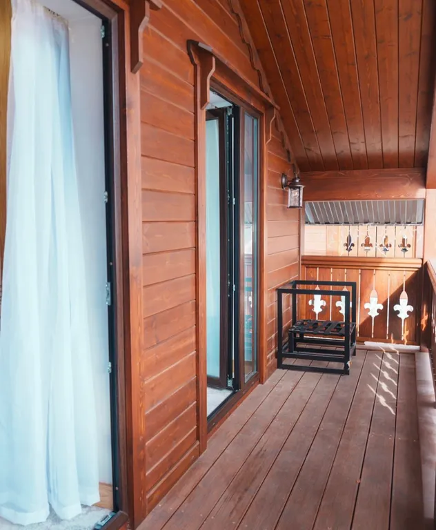 ШАЛЕ №2 (2-ЭТАЖА) 100м² до 7 мест