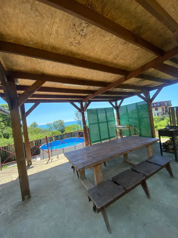 Дом в тихом месте у моря