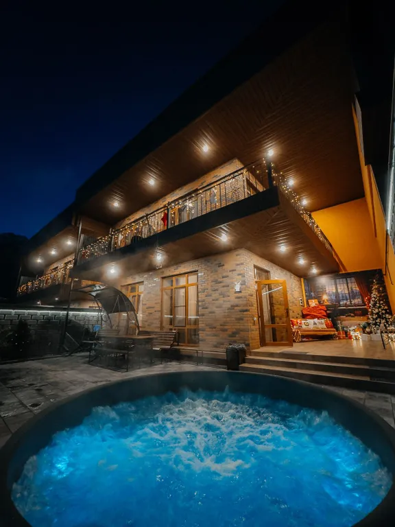 Коттедж Уютный дом среди гор с джакузи — аренда посуточно в Верхний Фиагдон