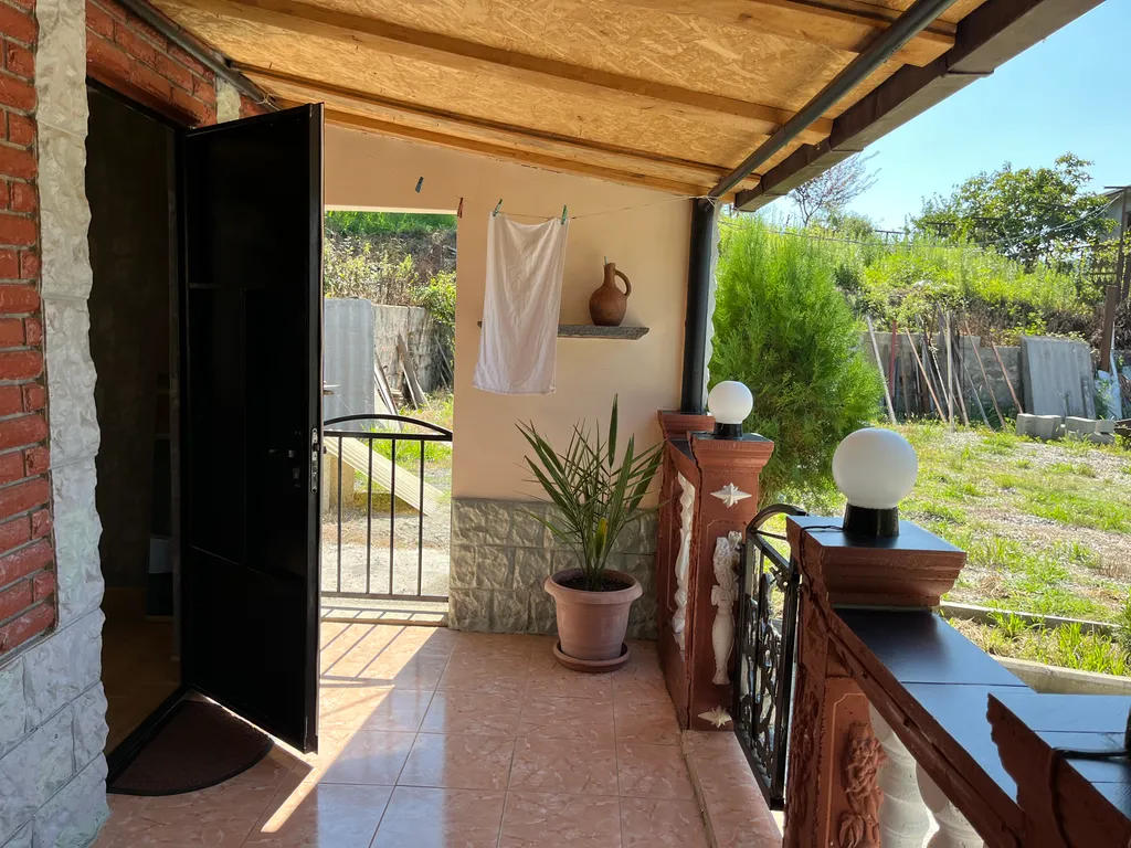 Коттедж Лучана с видом на горы