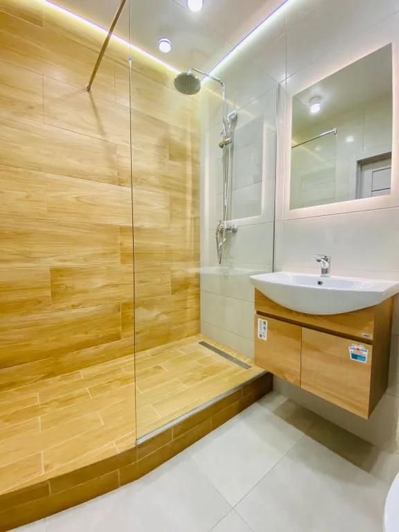 Апартаменты в новостройке с евроремонтом