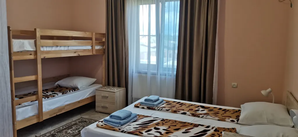 Квартира Комната — аренда посуточно в Голубицкая