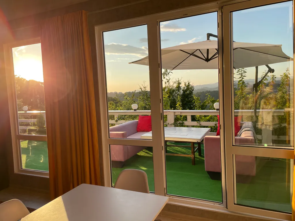 Коттедж Дом в Сочи с большой террасой и шикарным видом — Раздольное