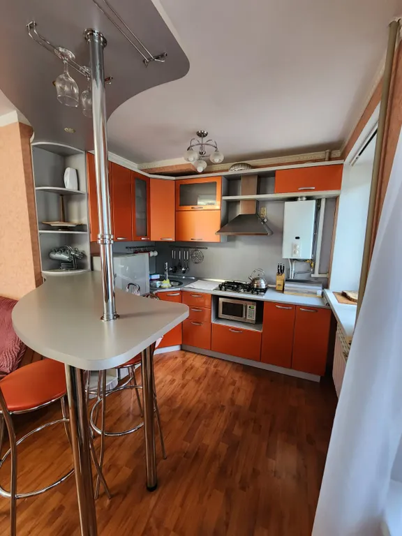 Яркая студия в куpортнoй зоне