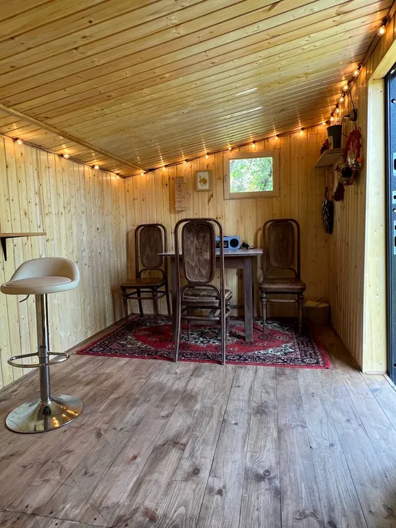 Красивый теплый дом с баней в тихой деревне