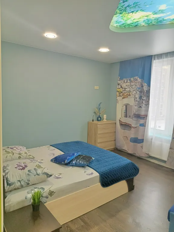 Квартира Квартира Большая, яркая студия в новом районе — Сапроново