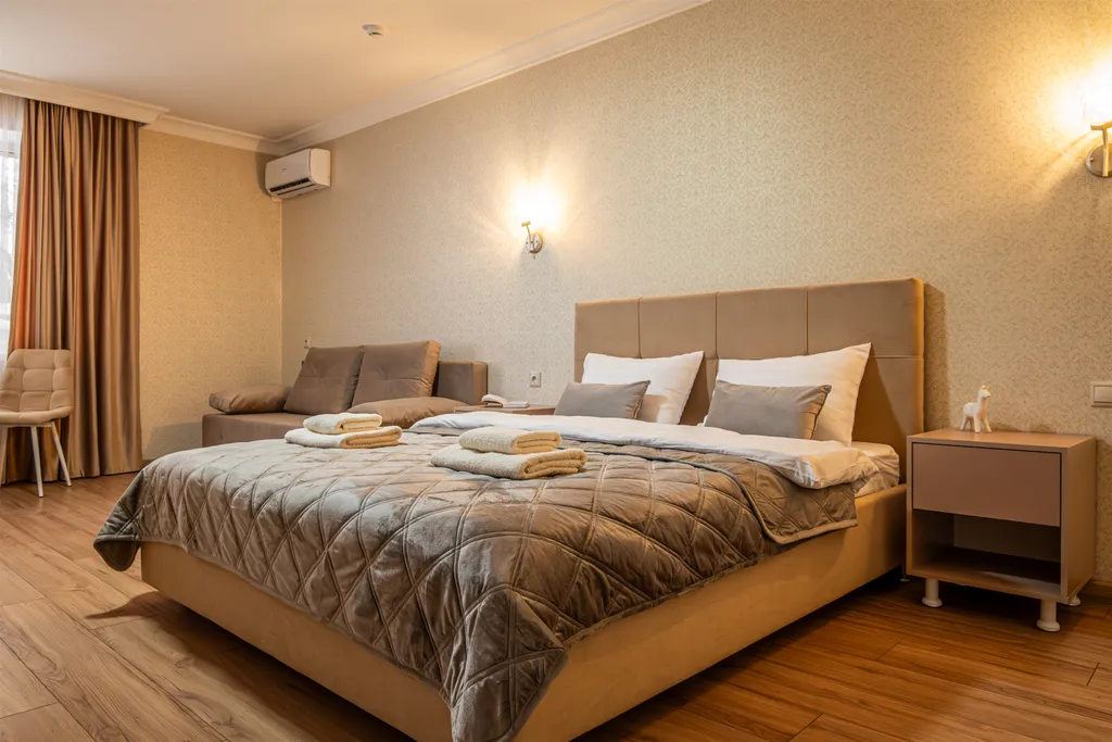 Большой двухместный номер с дополнительным спальным местом