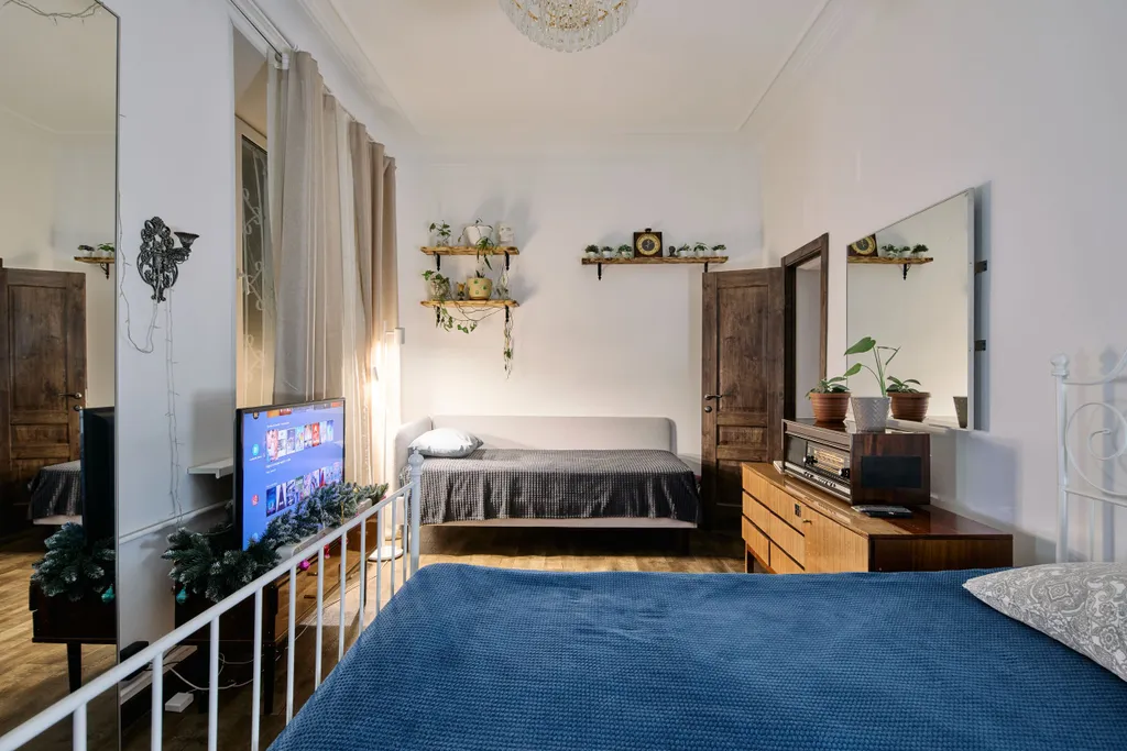 12-местный апартамент в ретро стиле с кинотеатром и Sony PS4