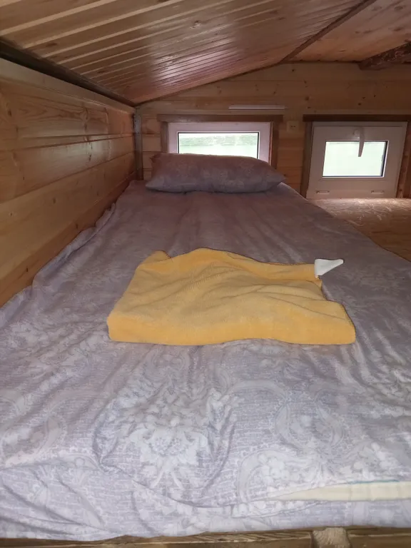 Уютный дом на берегу озера в Мочохе