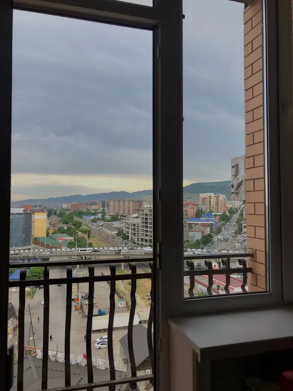 Квартира в центре города с видом на горы и город