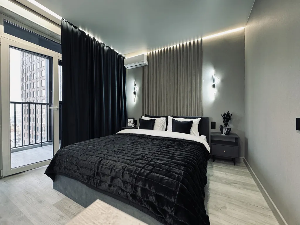 Квартира Изящная студия с шикарным видом на мегаполис — аренда посуточно в Новосибирск