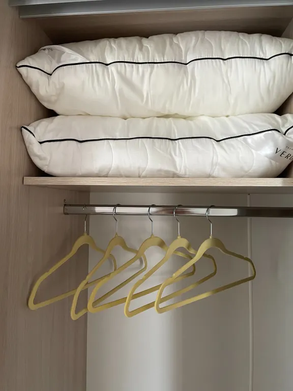 Шикарная квартира со своим двориком и качелью