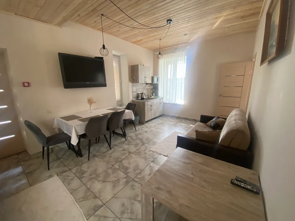 Семейный коттедж