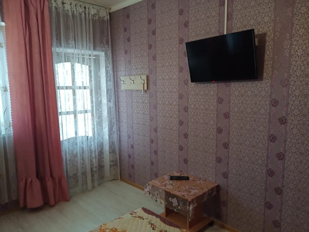 Квартира Комната — аренда посуточно в Голубицкая