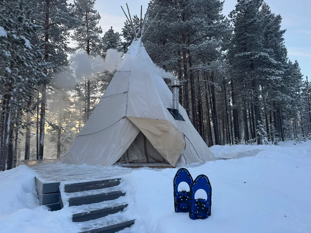 Чум с односпальными кроватями