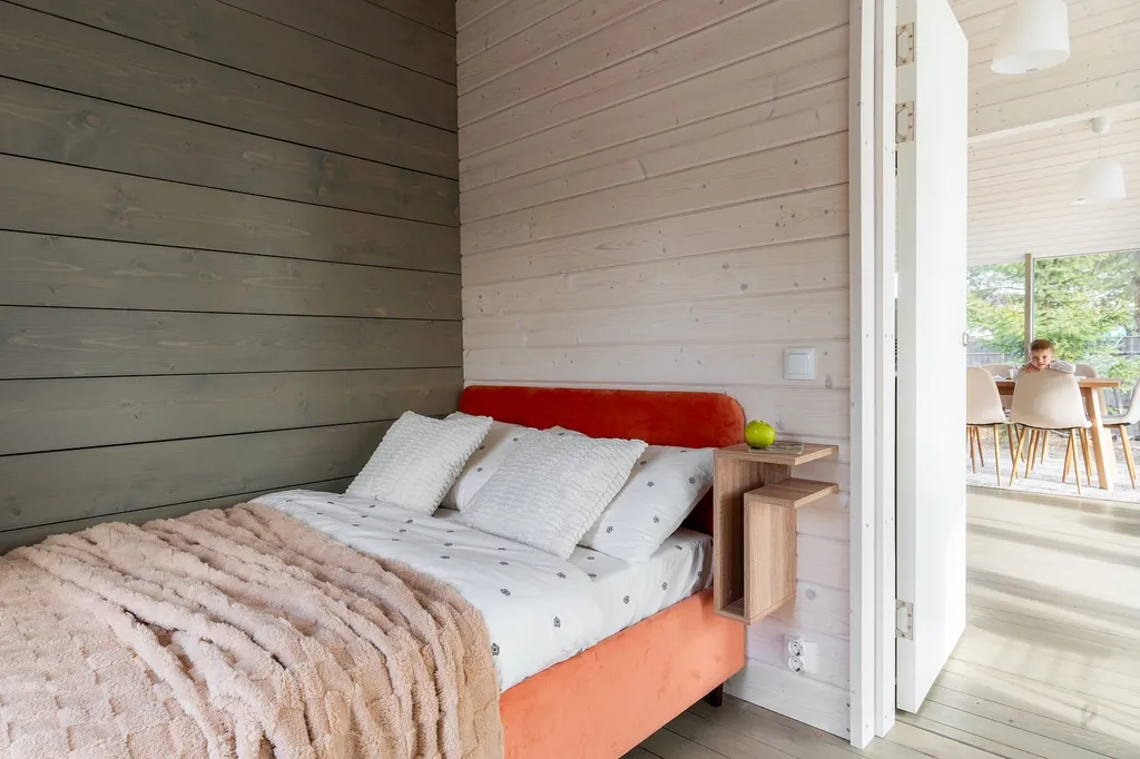 Дом под соснами