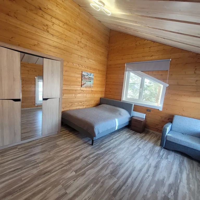 10-комнатный Дом