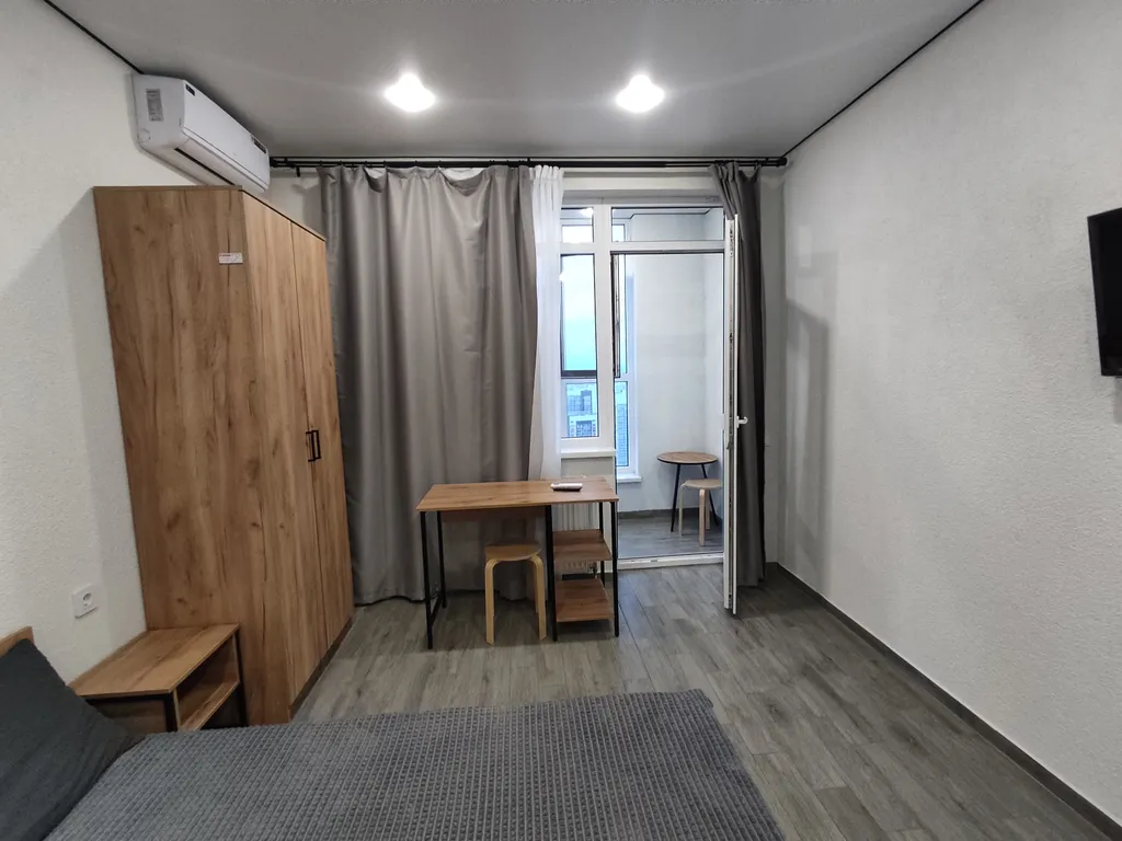 Студия с видом на море