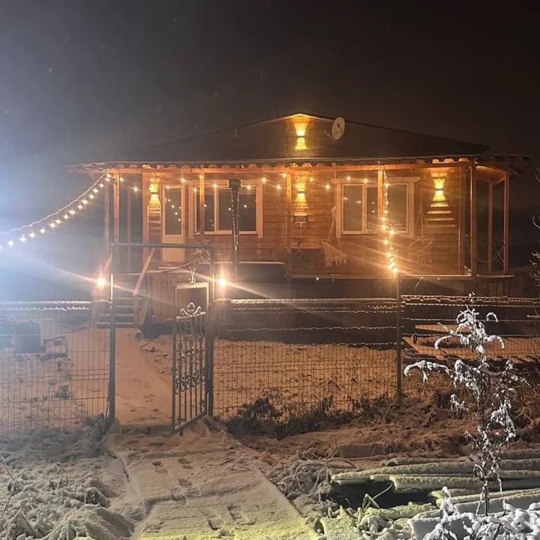 Коттедж Гостевой дом у озера с чаном и баней, лес, рыбалка, квадроциклы, лыжи — Москва