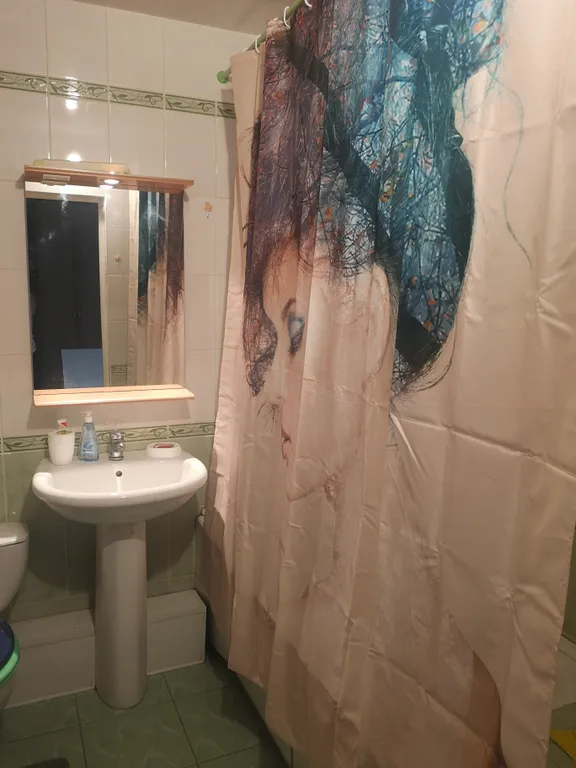 Чистая уютная квартира в хорошем районе