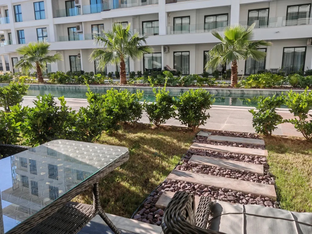 Квартира 2+1 duрlех в Azura World c видом на бассейн и аквапарком