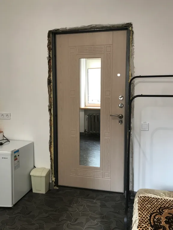 Комната в общежитии секционного типа в центре города