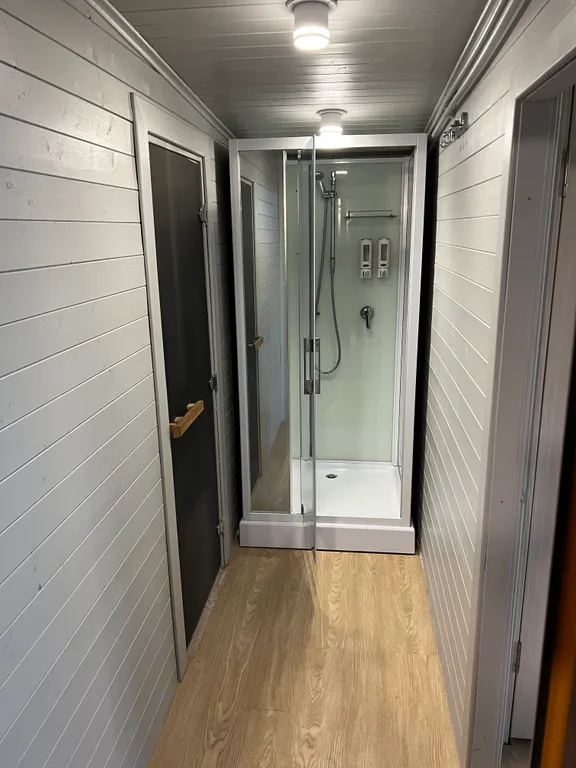 Уютный дом с видом на реку